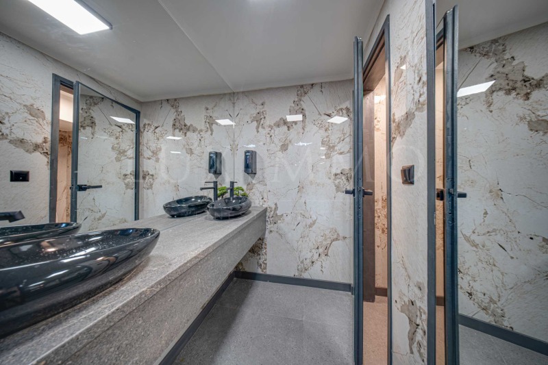 Дава под наем МНОГОСТАЕН, гр. София, Лозенец, снимка 17 - Апартаменти - 53464164