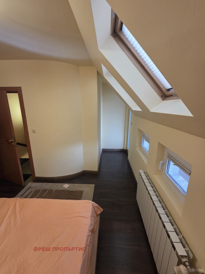 Дава под наем 4-СТАЕН, гр. София, Стрелбище, снимка 8 - Апартаменти - 52332571