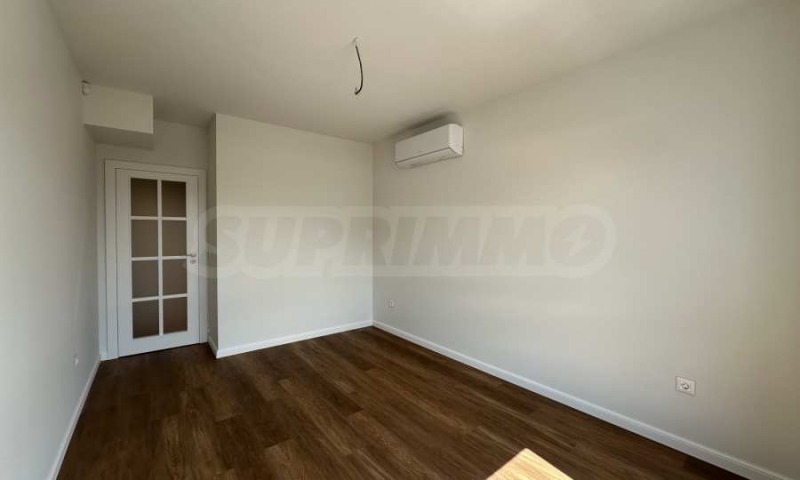 De inchiriat  Birou Sofia , Vitoșa , 111 mp | 28554110 - imagine [11]