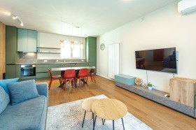 Huis Lozen, Sofia