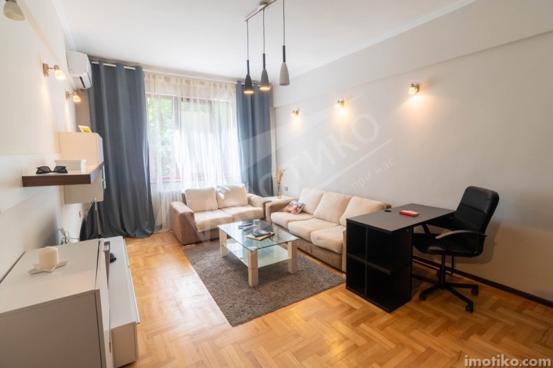 Do wynajęcia  1 sypialnia Sofia , Centar , 68 mkw | 23859789 - obraz [2]