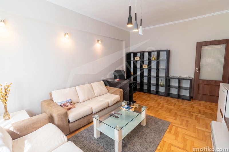 Do wynajęcia  1 sypialnia Sofia , Centar , 68 mkw | 23859789 - obraz [3]