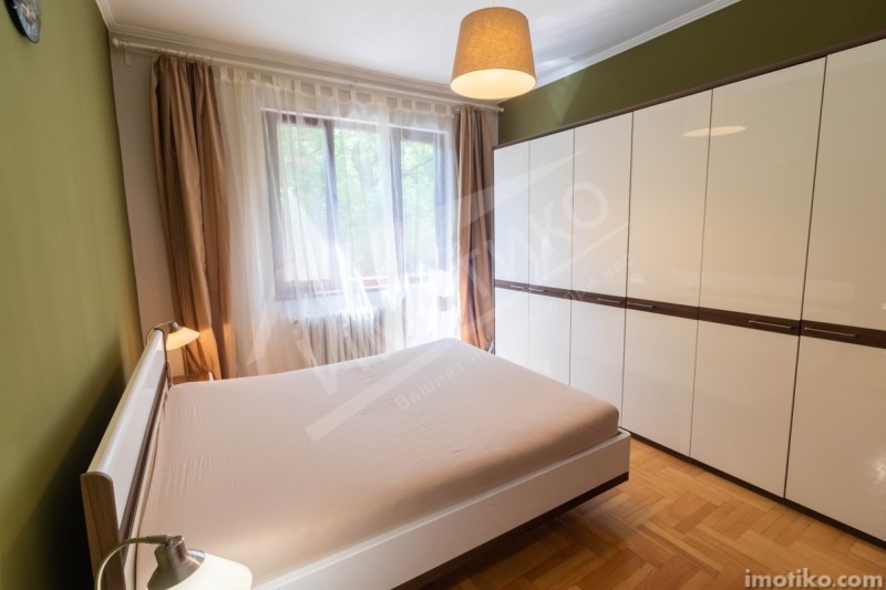 Do wynajęcia  1 sypialnia Sofia , Centar , 68 mkw | 23859789 - obraz [4]