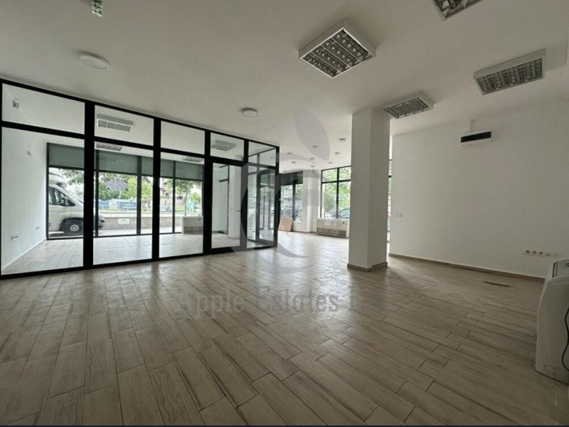 Vuokrattavana  Myymälä Sofia , Tsentar , 133 neliömetriä | 32183926 - kuva [2]