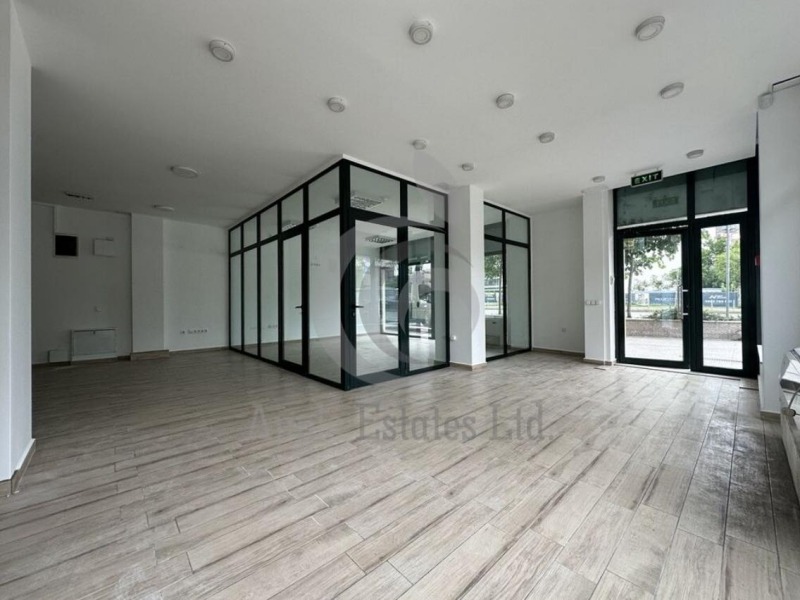 Vuokrattavana  Myymälä Sofia , Tsentar , 133 neliömetriä | 32183926 - kuva [3]