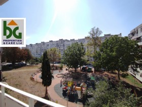 1 soverom Vladislav Varnensjik 1, Varna 8