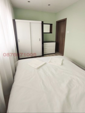    3- | Imot.bg    8