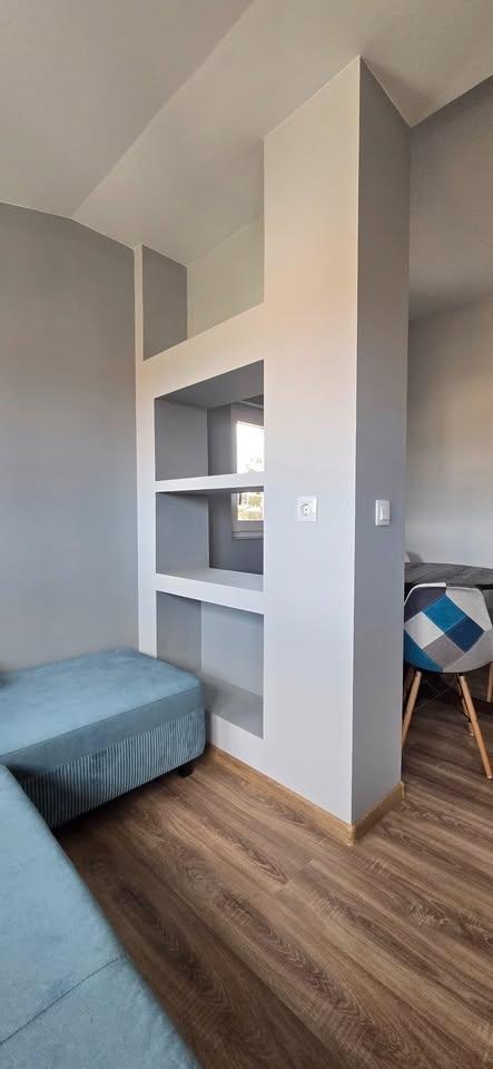 Kiadó  Stúdió Sofia , Bankja , 38 négyzetméter | 93096252 - kép [2]