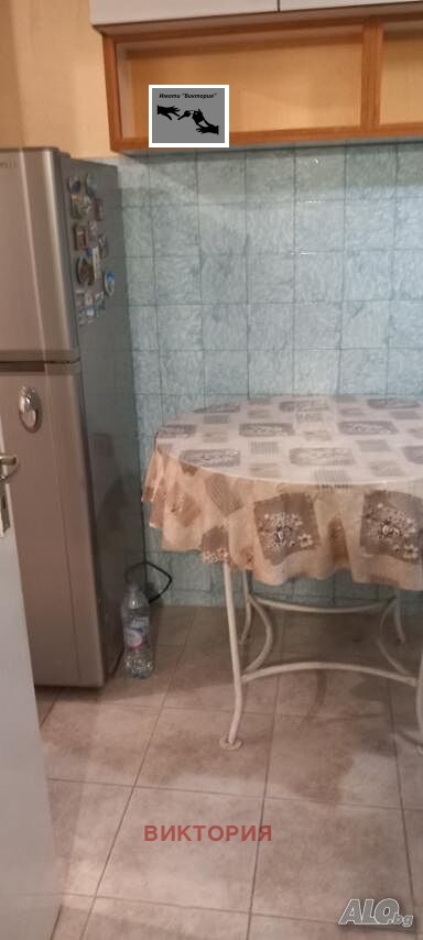 Zu vermieten  3 Schlafzimmer Pazardschik , Mladost , 100 qm | 10550181 - Bild [2]