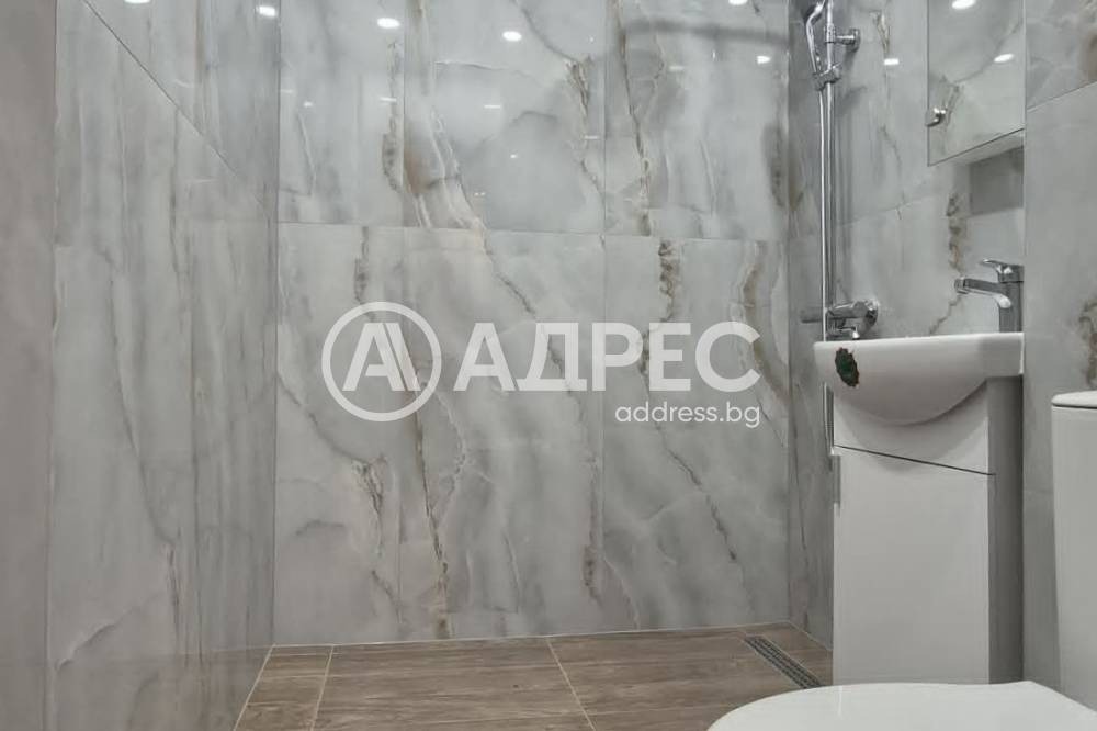 Дава под наем 2-СТАЕН, гр. София, Света Троица, снимка 12 - Апартаменти - 55794836