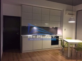 1 Schlafzimmer Tombul dschamija, Schumen