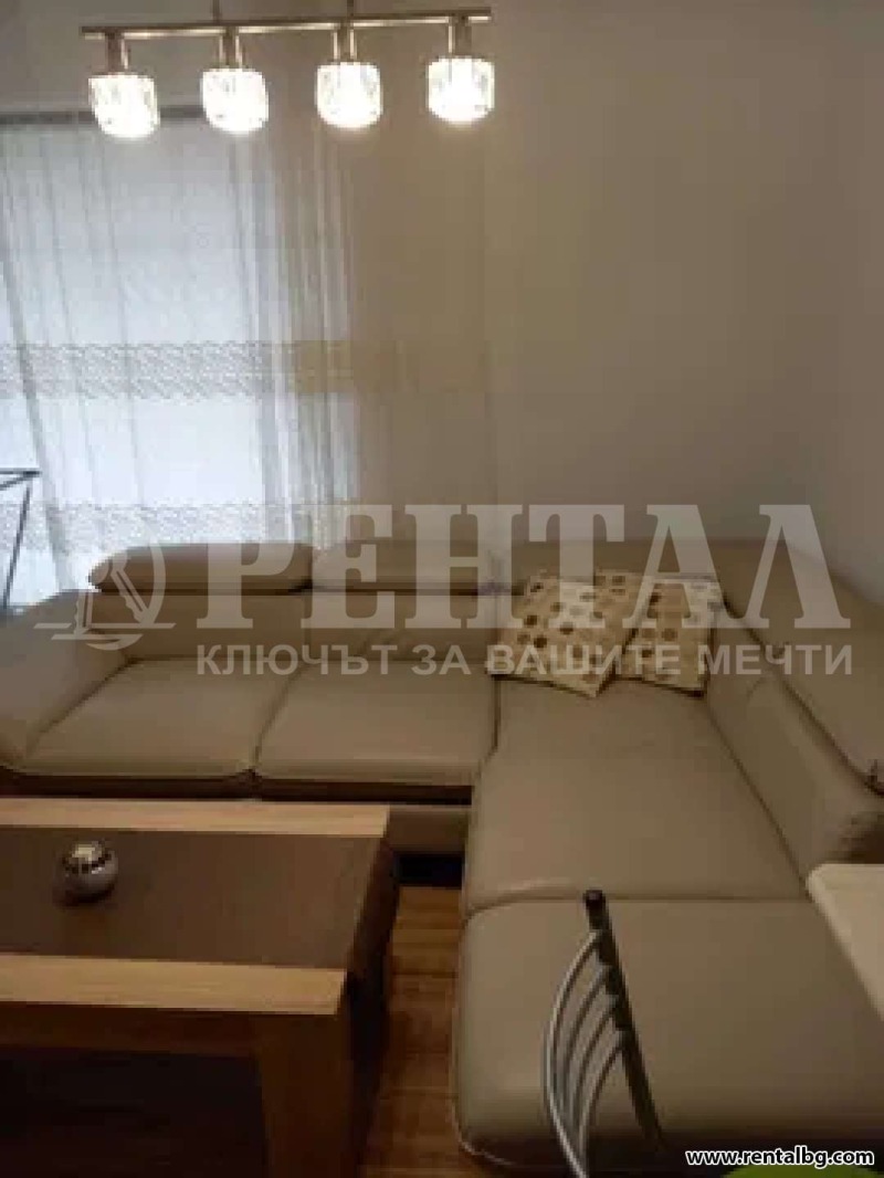 Под наем 2-СТАЕН, град Пловдив, Център • 460 € • 67952437 — Holmes.bg