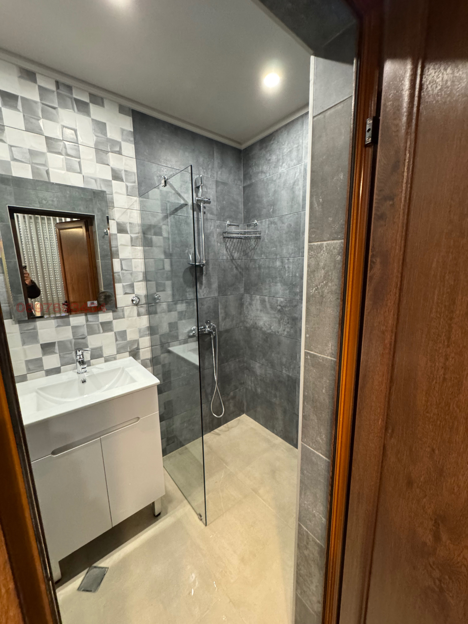 Дава под наем 2-СТАЕН, гр. София, Левски В, снимка 14 - Апартаменти - 54032310