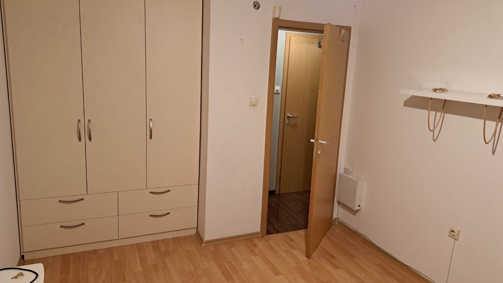 Дава под наем 3-СТАЕН, гр. София, Люлин - център, снимка 14 - Апартаменти - 53958032