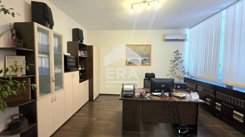 Дава под наем БИЗНЕС ИМОТ, гр. Русе, Широк център, снимка 4 - Други - 52604934