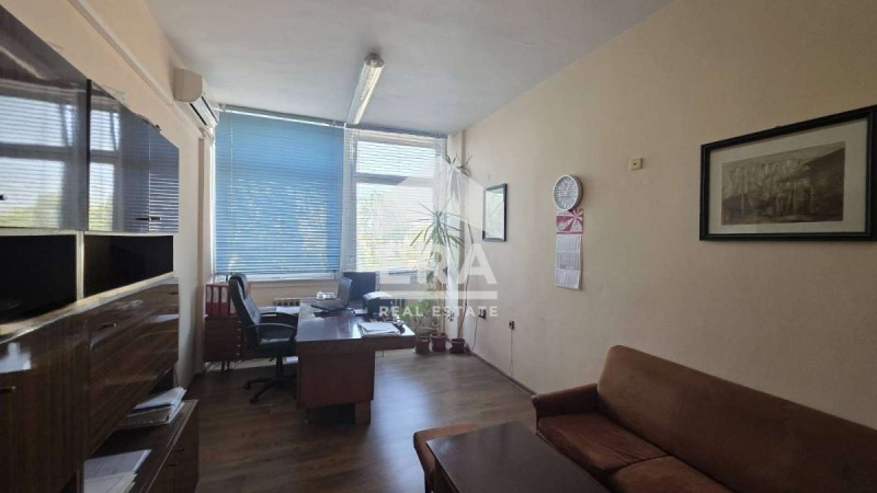 Дава под наем БИЗНЕС ИМОТ, гр. Русе, Широк център, снимка 5 - Други - 52604934