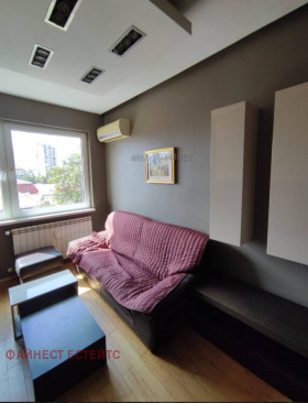 2 sovrum Centar, Sofia