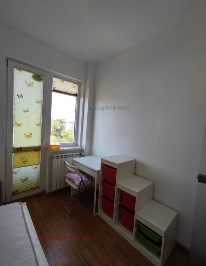 För uthyrning  2 sovrum Sofia , Centar , 68 kvm | 68708677 - bild [13]