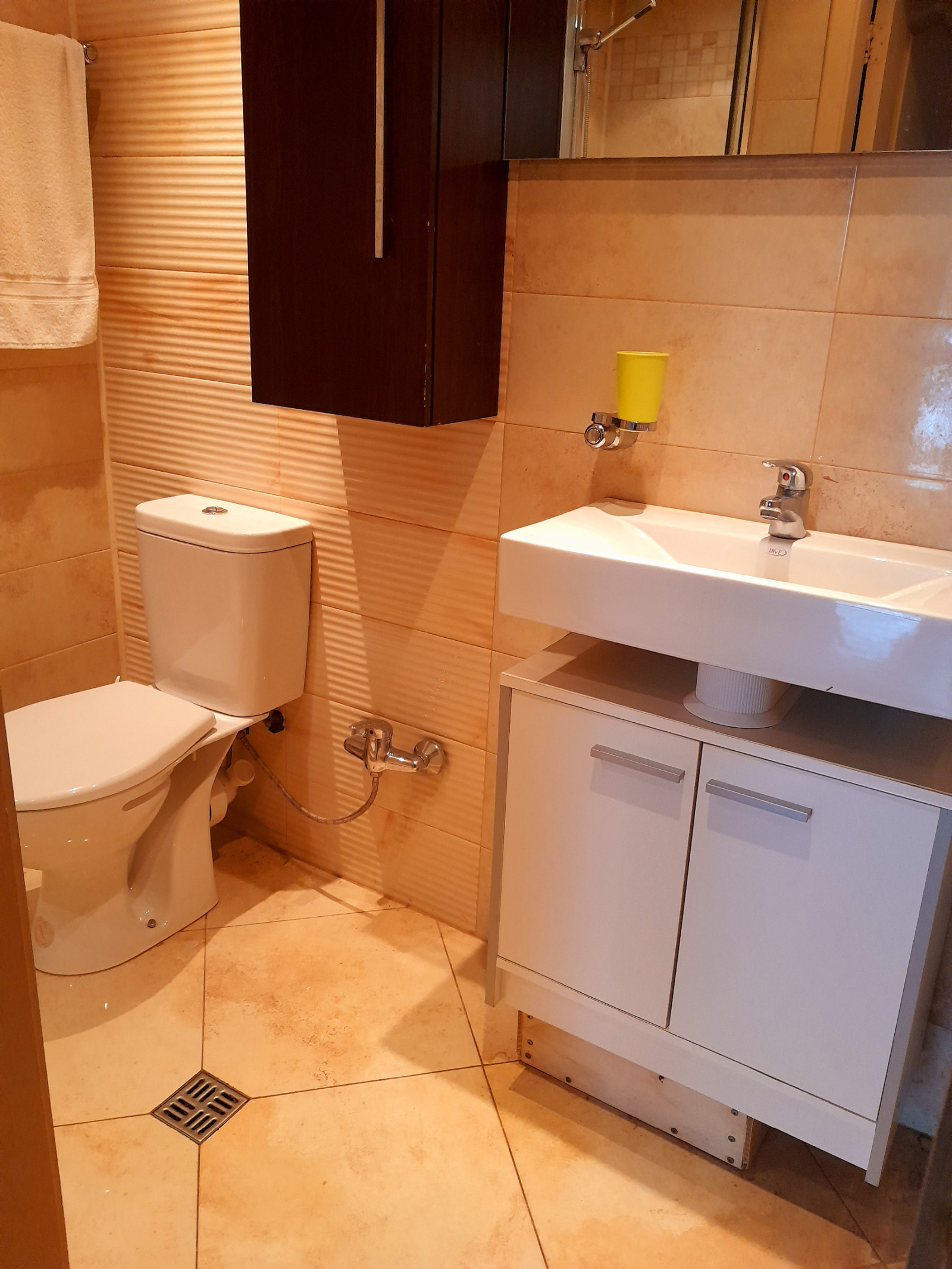 Дава под наем 2-СТАЕН, гр. София, Център, снимка 9 - Апартаменти - 54104842