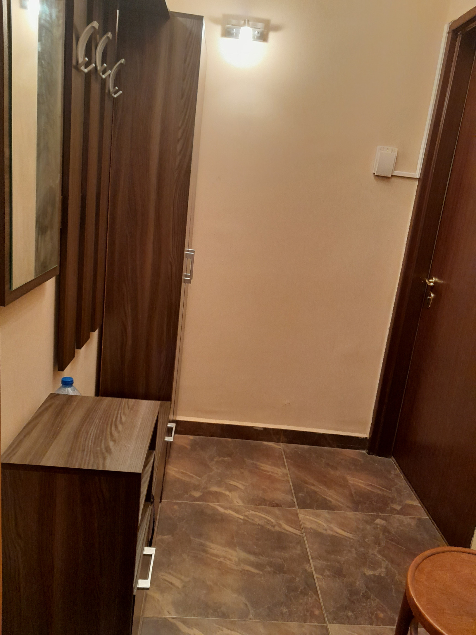 Дава под наем 2-СТАЕН, гр. София, Център, снимка 10 - Апартаменти - 54104842