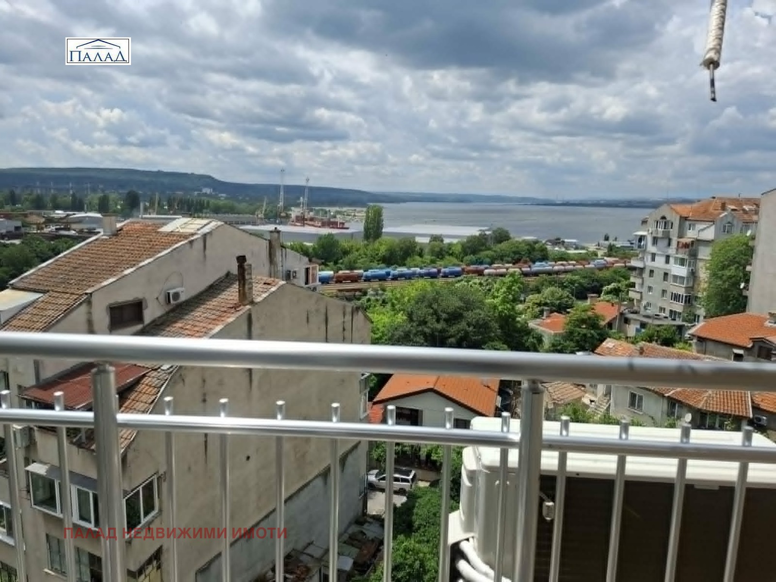 Дава под наем 2-СТАЕН, гр. Варна, Бизнес хотел, снимка 16 - Апартаменти - 54960210