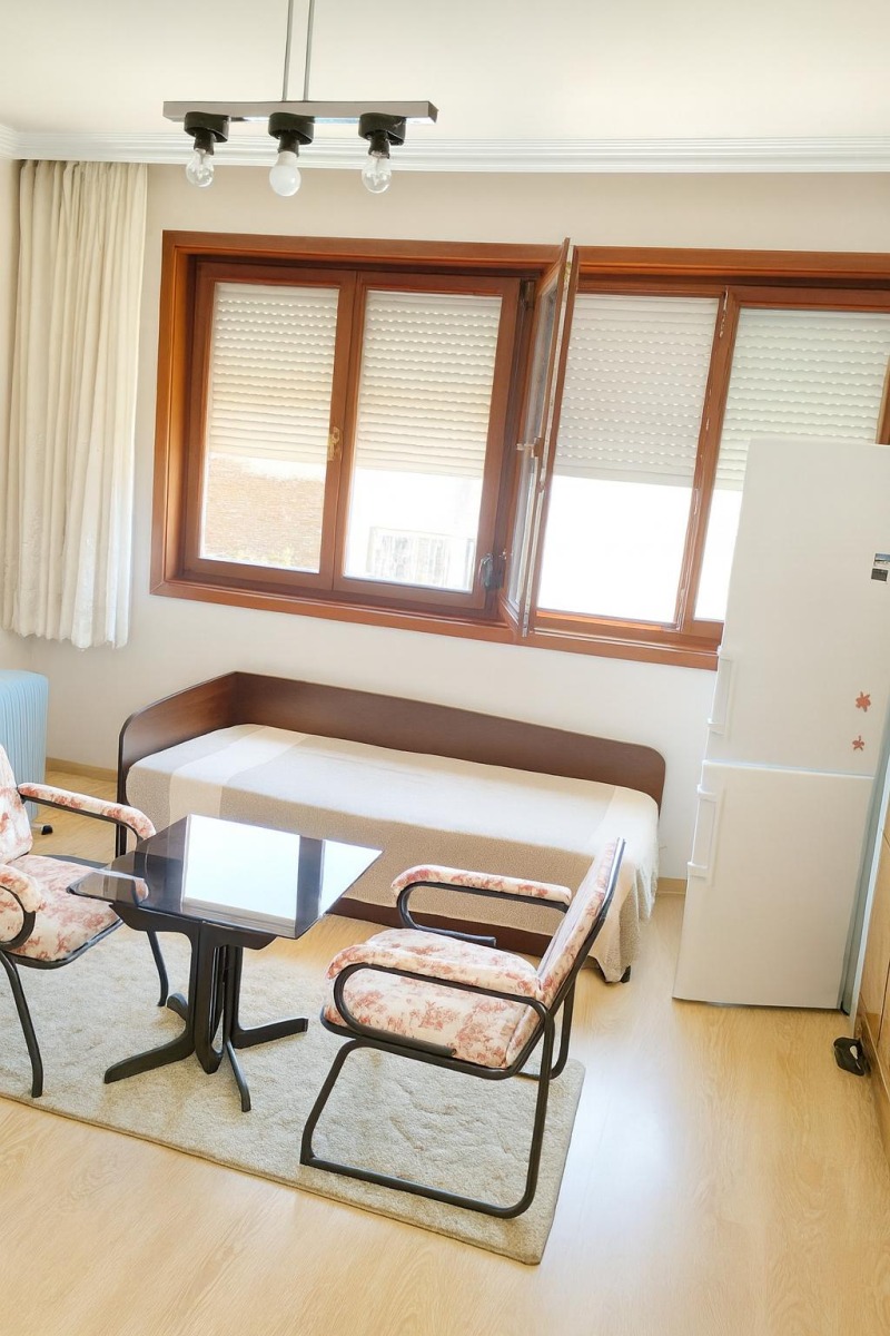 Под наем 3-СТАЕН, град Пловдив, Център • 900 лв. / 460.16 € • 52252825 1