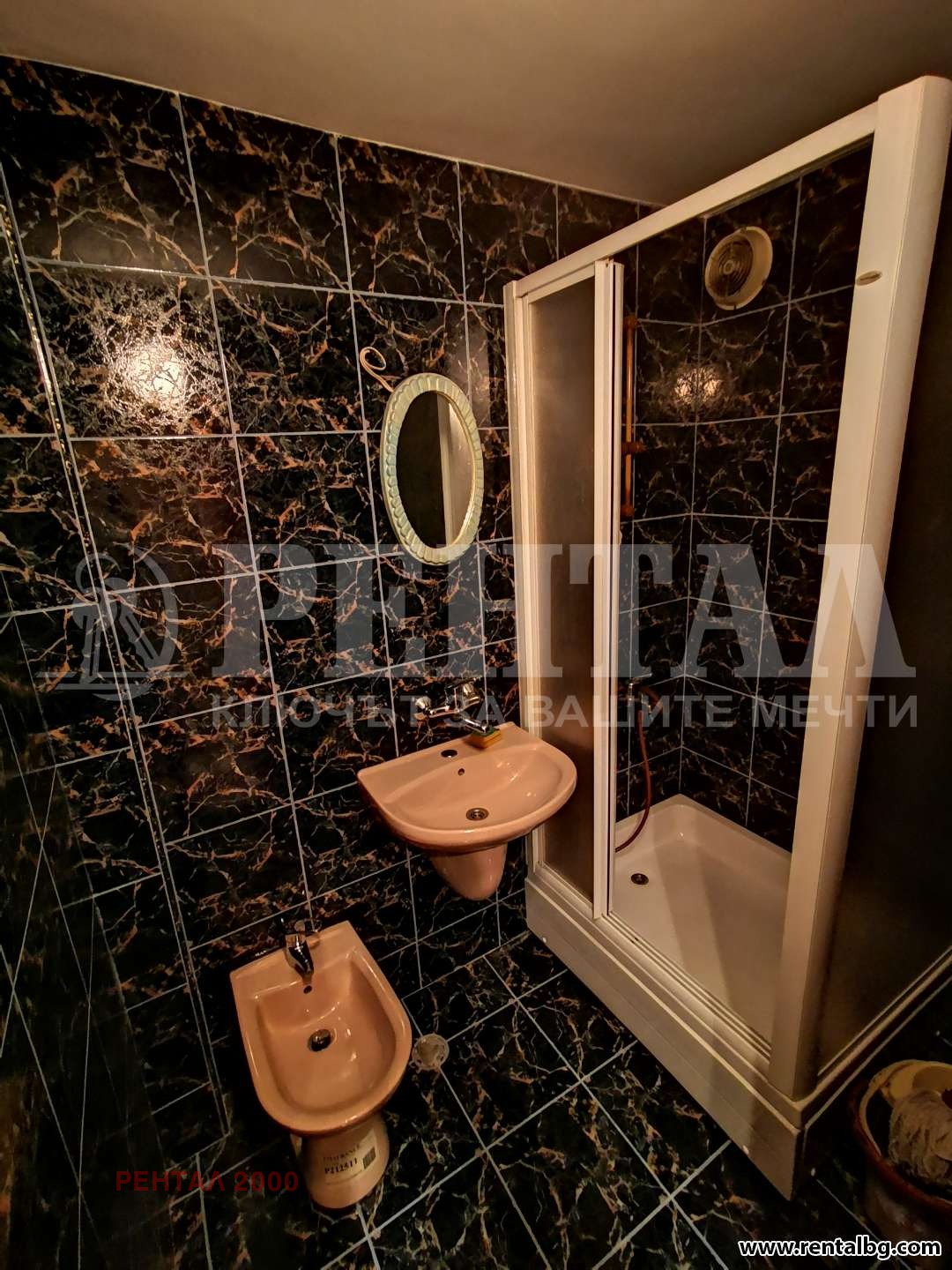 Дава под наем 2-СТАЕН, гр. Пловдив, Център, снимка 15 - Апартаменти - 53973359