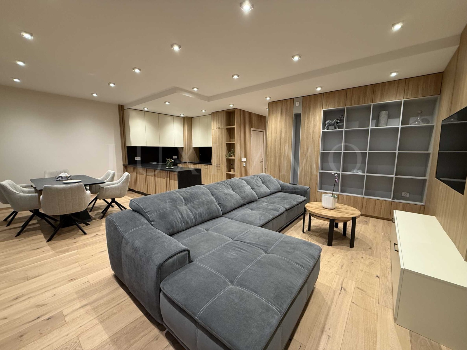 Дава под наем КЪЩА, гр. София, с. Владая