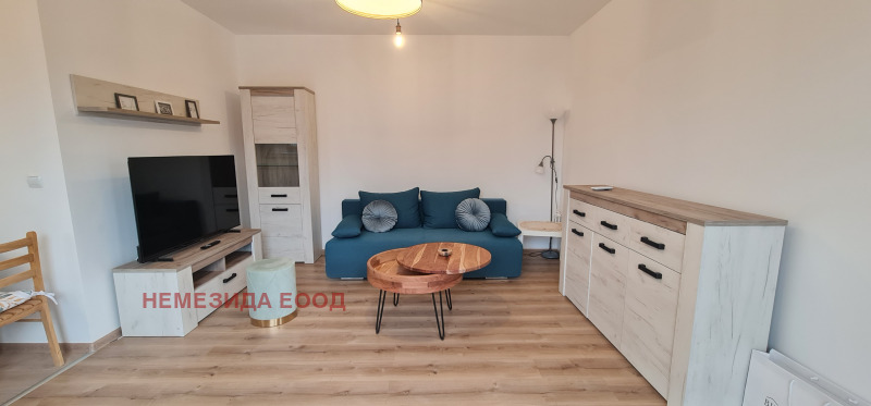 Do wynajęcia  2 sypialnie Plowdiw , Centar , 95 mkw | 75847959