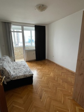 ���� ��� ���� 3-����� | Imot.bg � ����� ������ 12