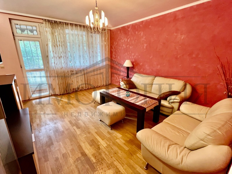 Дава под наем  3-стаен град София , Яворов , 100 кв.м | 41969765