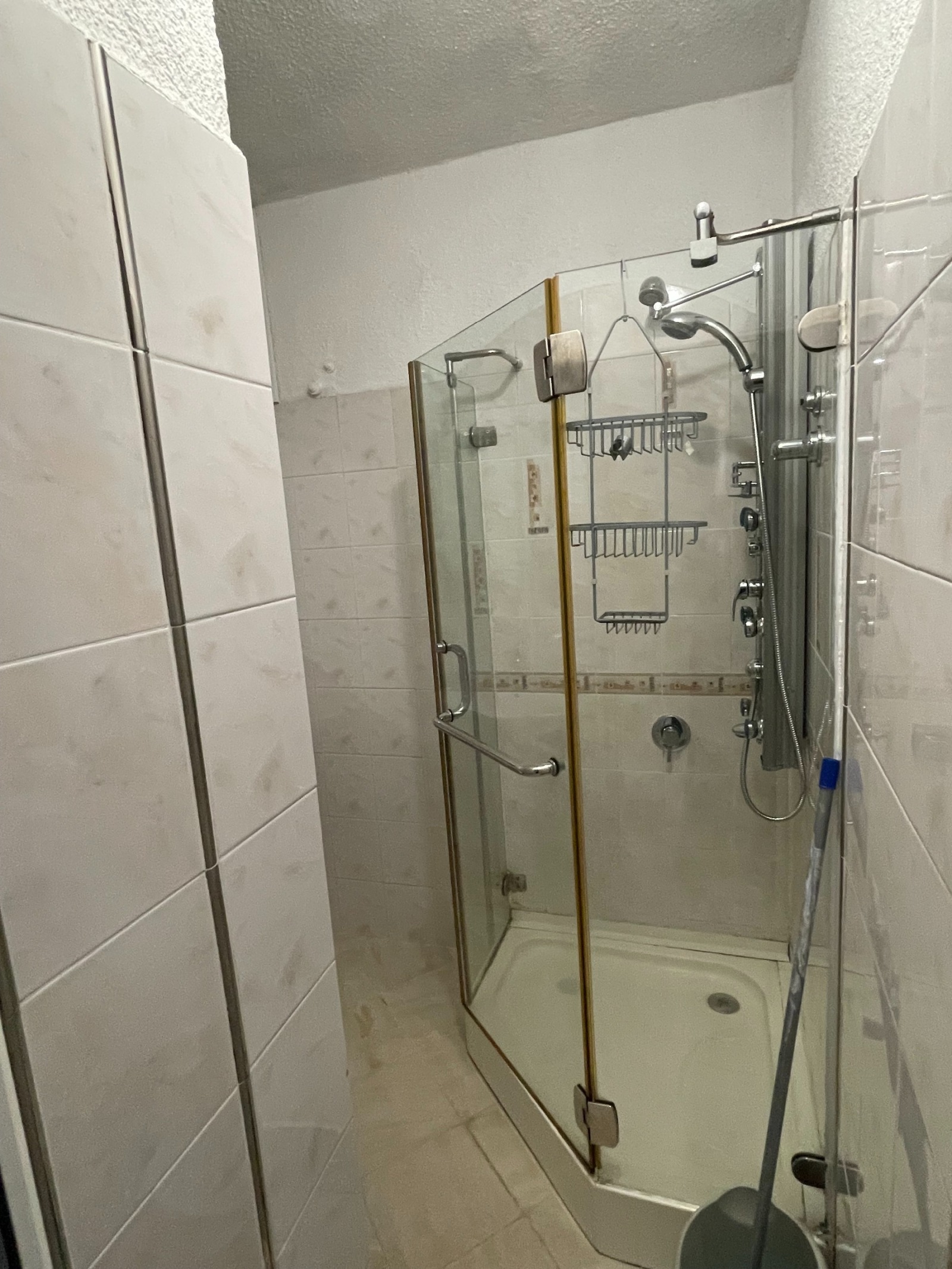 Дава под наем 3-СТАЕН, гр. София, Център, снимка 14 - Апартаменти - 54362789