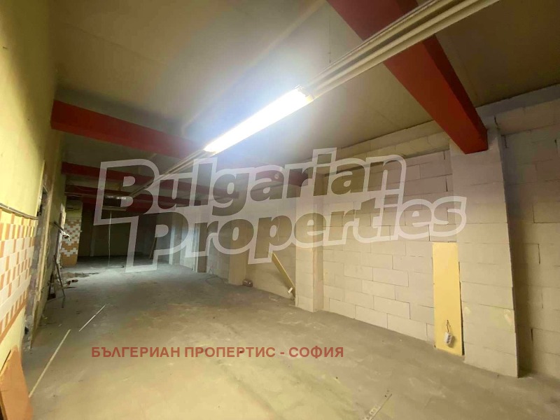 En renta  Comercio Sofia , Krasna polyana 2 , 525 metros cuadrados | 19023339 - imagen [2]