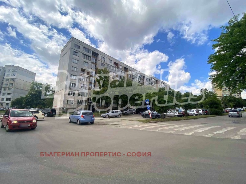 En renta  Comercio Sofia , Krasna polyana 2 , 525 metros cuadrados | 19023339 - imagen [13]