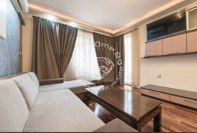 2 Schlafzimmer Bazar Lewski, Warna