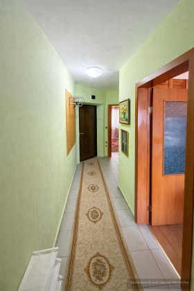 ���� ��� ���� 3-����� | Imot.bg � ����� ������ 8