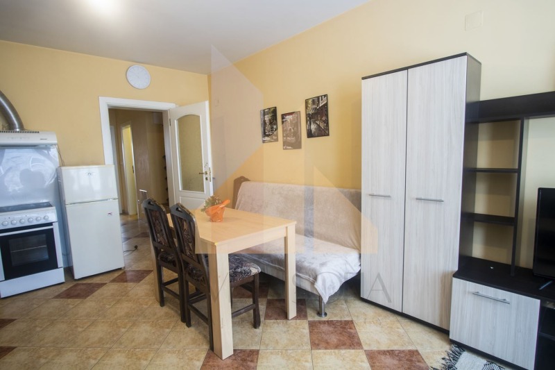 De inchiriat  1 dormitor Sofia , Hladilnica , 62 mp | 45344559 - imagine [3]