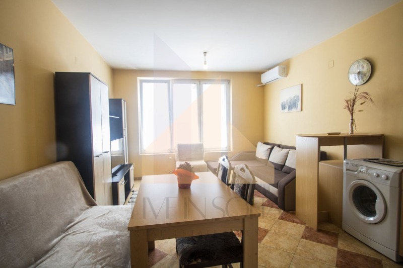 De inchiriat  1 dormitor Sofia , Hladilnica , 62 mp | 45344559