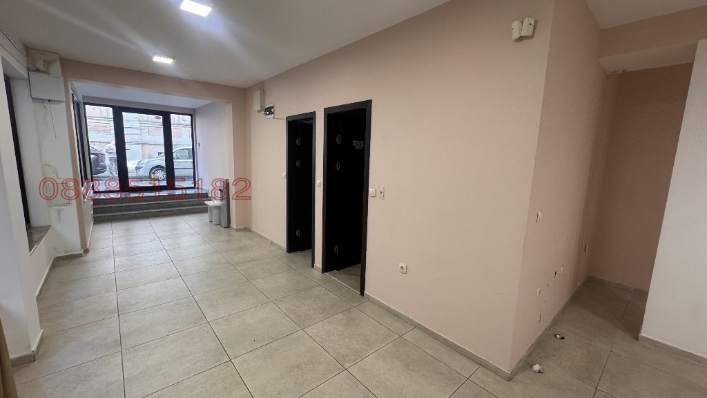 Дава под наем ОФИС, гр. Пловдив, Център, снимка 7 - Офиси - 56364944
