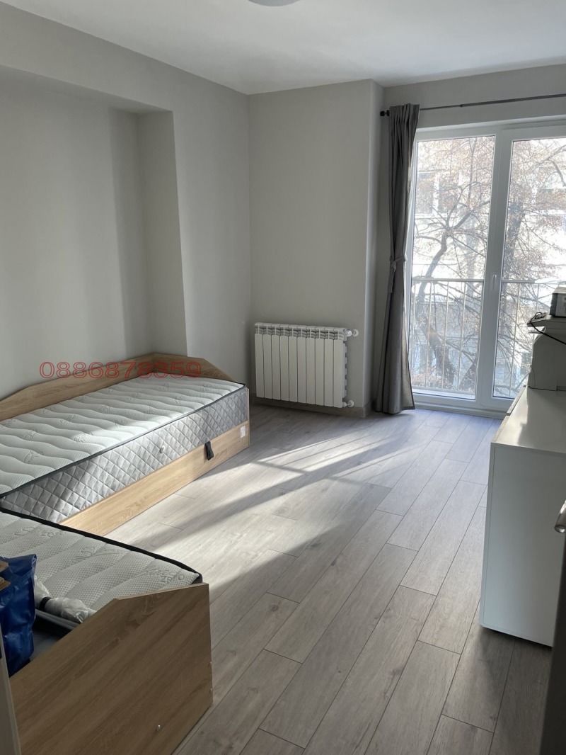 Дава под наем 3-СТАЕН, гр. София, Оборище, снимка 5 - Апартаменти - 53107752