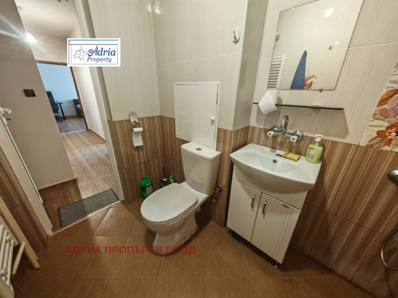 Zu vermieten  2 Schlafzimmer Sofia , Nadeschda 1 , 68 qm | 79182511 - Bild [16]