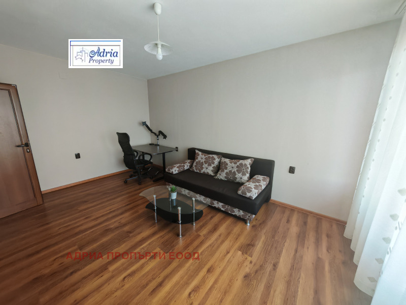 Zu vermieten  2 Schlafzimmer Sofia , Nadeschda 1 , 68 qm | 79182511 - Bild [12]