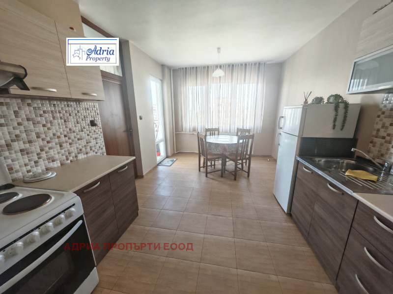 Zu vermieten  2 Schlafzimmer Sofia , Nadeschda 1 , 68 qm | 79182511 - Bild [5]