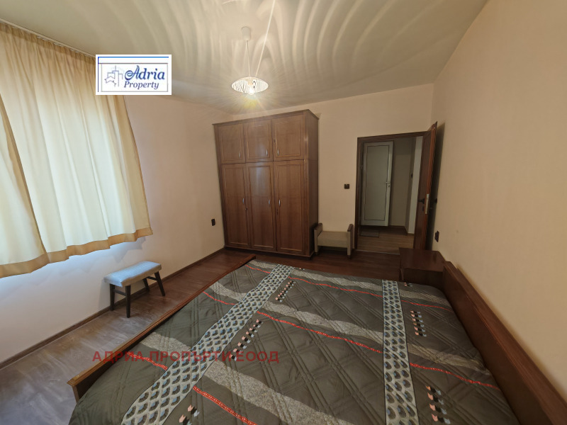 Zu vermieten  2 Schlafzimmer Sofia , Nadeschda 1 , 68 qm | 79182511 - Bild [9]