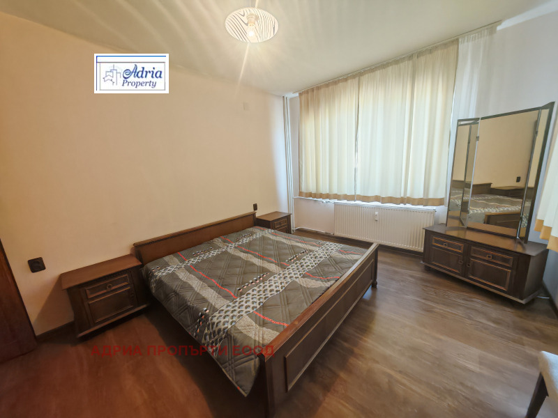 Zu vermieten  2 Schlafzimmer Sofia , Nadeschda 1 , 68 qm | 79182511 - Bild [8]