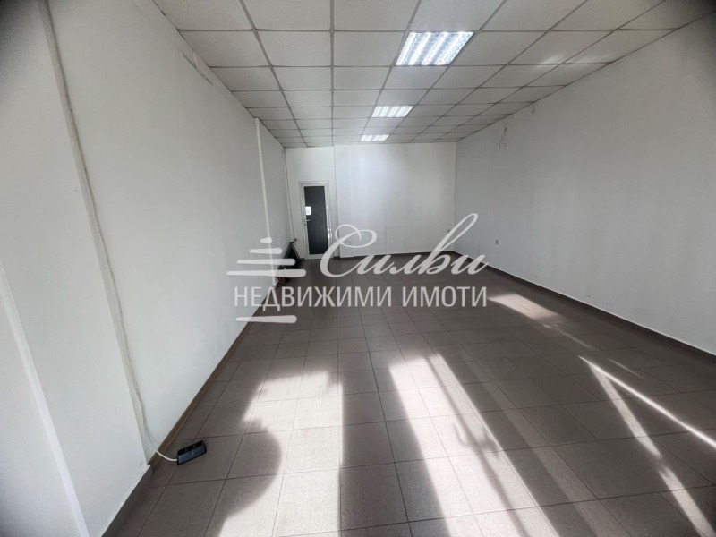 Дава под Наем МАГАЗИН в град Шумен, Център - 50 кв.м / 350 € » 684.54 лв., НЕДВИЖИМИ ИМОТИ СИЛВИ