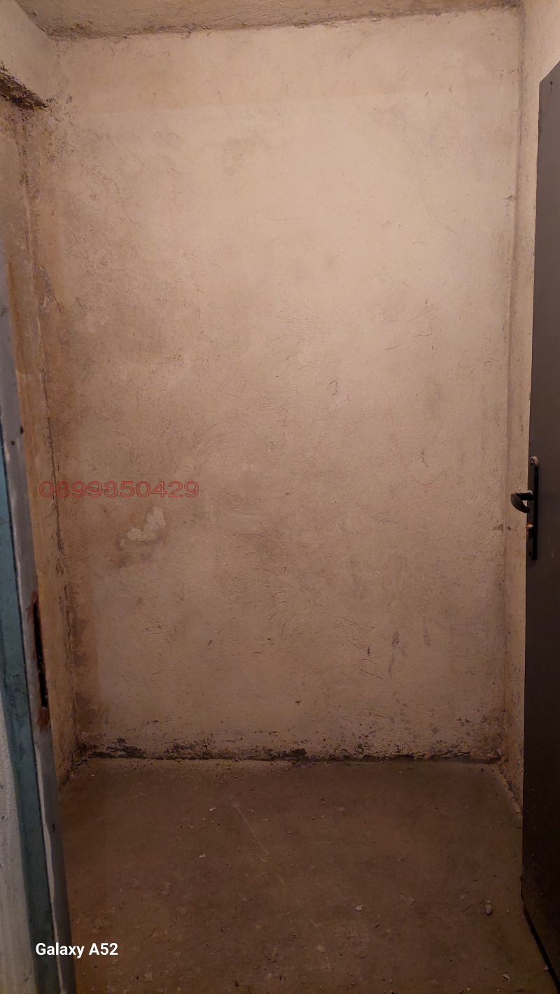 Дава под Наем СКЛАД в град София, Медицинска академия - 3 кв.м / 40 € » 78.23 лв.