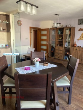 ���� ��� ���� 3-����� | Imot.bg � ����� ������ 2