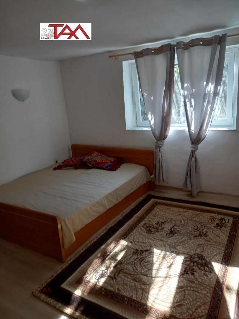 Zu vermieten  2 Schlafzimmer Plowdiw , Sadijski , 76 qm | 21652613 - Bild [4]