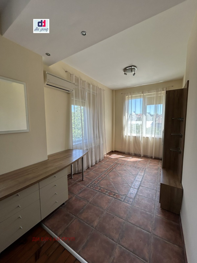 Te huur  3 slaapkamers Sofia , Tsentar , 146 m² | 15212948 - afbeelding [6]